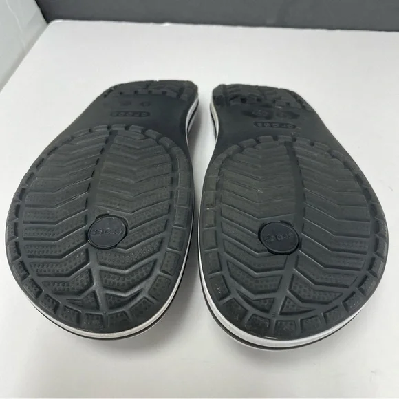 CROCS Flip Flops Mens 9 Womens 11 Black/White Bayaband Logo ligheweight comfy - Picture 7 of 9